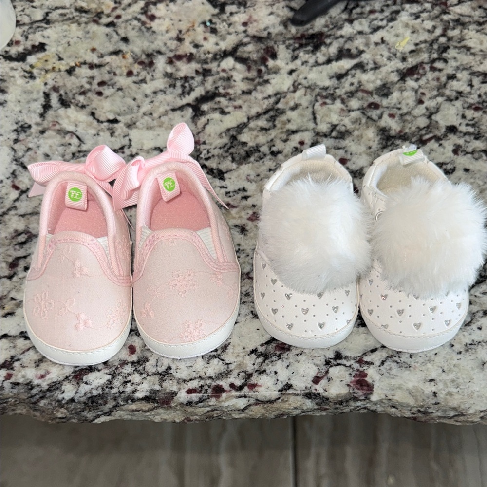 Charming Baby Walker Shoes with Bows and Pom-Poms